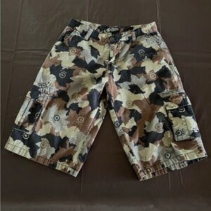 LRG Boys Size 18 Multi-Color Camouflage Cargo Shorts